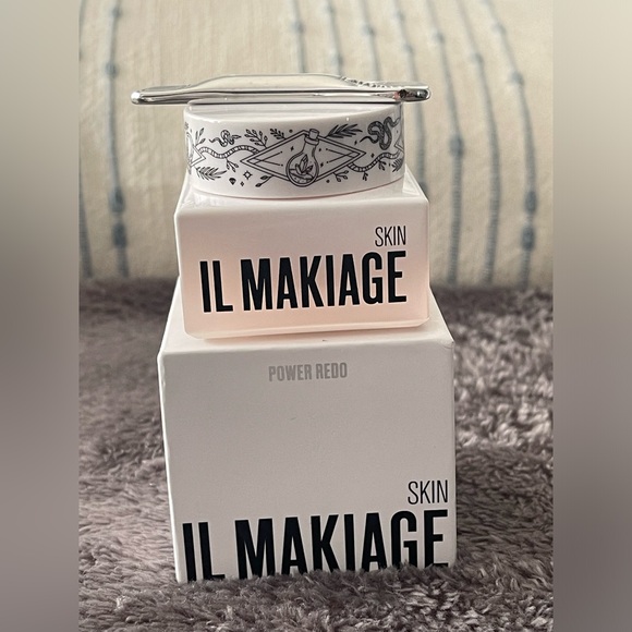 IL MAKIAGE Other - Power Redo Anti-Aging Blur & Smooth Wrinkle Filler